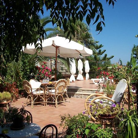 Holidaysora Taormina - Il Giardino Di Graziella Exterior foto