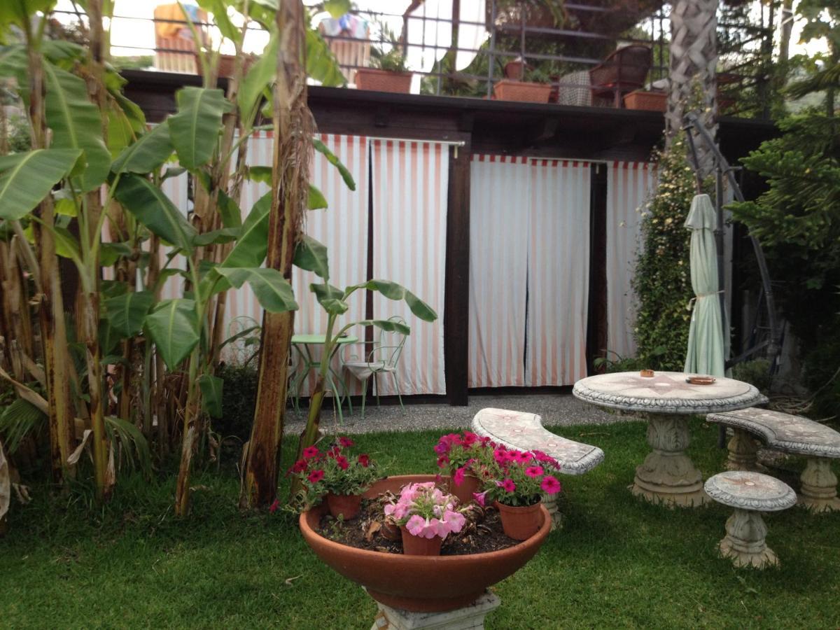 Holidaysora Taormina - Il Giardino Di Graziella Exterior foto